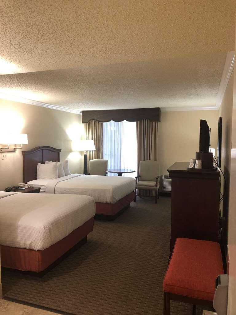 Best Western Plus Burlington Room photo